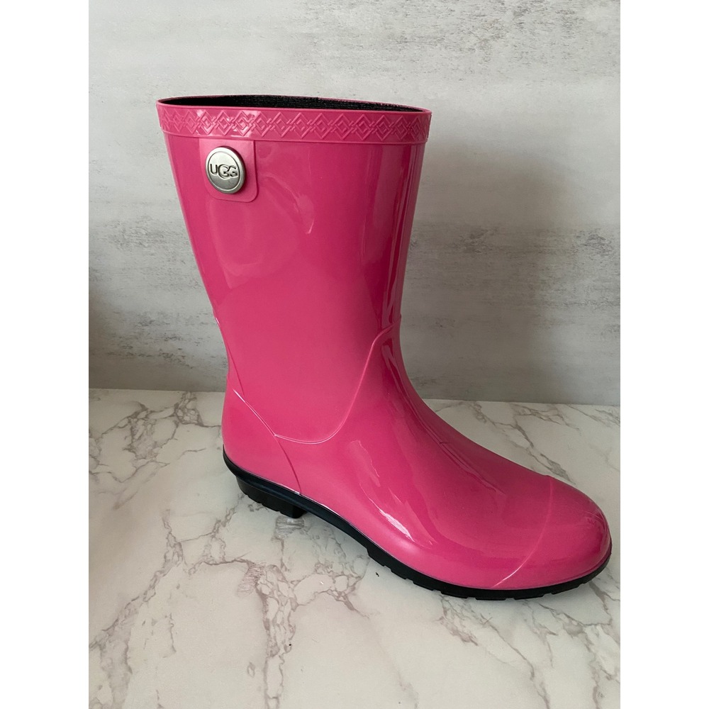 UGG Rain Boots Shaye Size 9 Pink Rubber Waterproof Glossy Mid-Calf Outdoor Boho